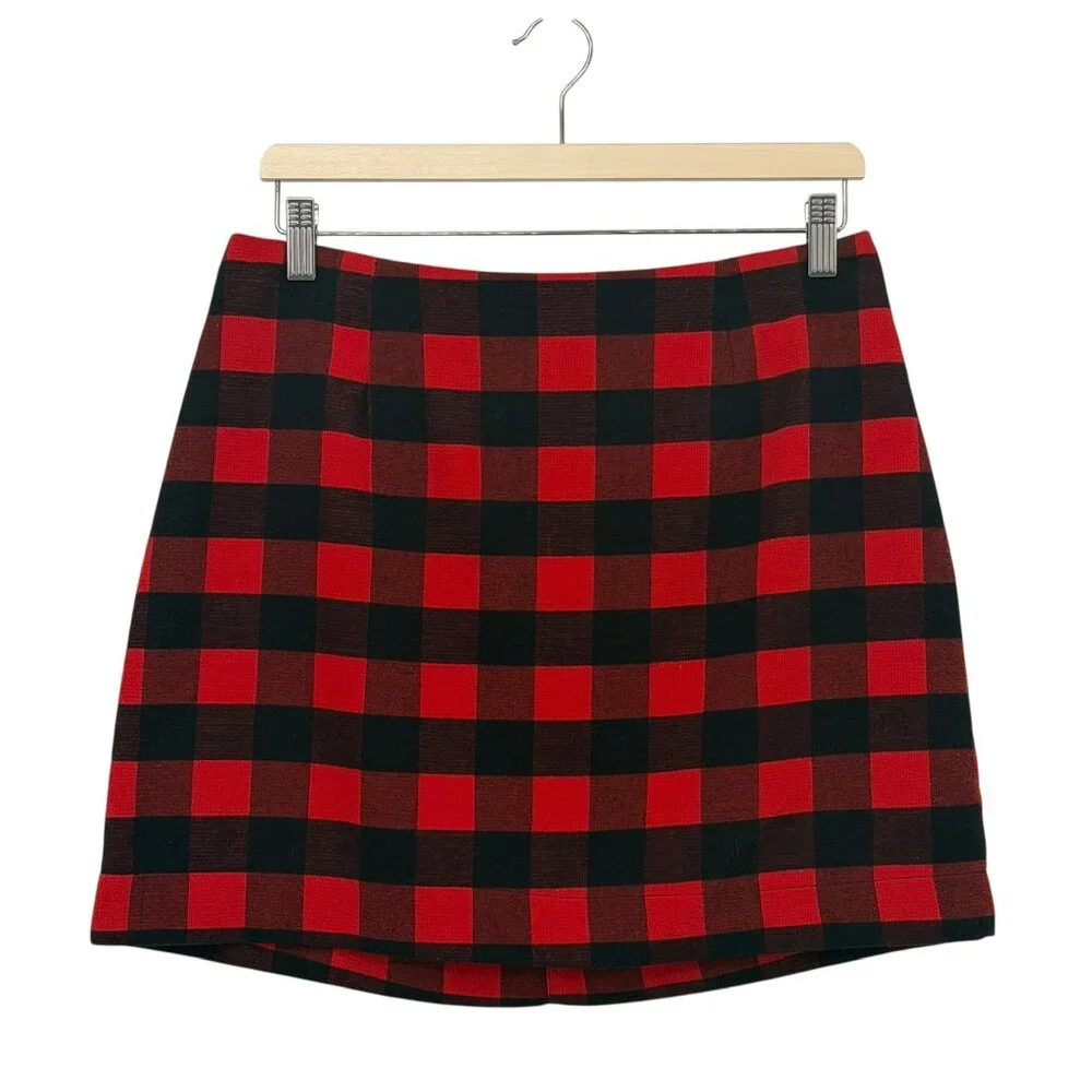 Old Navy Red Black Plaid Holiday Mini Skirt Size 6 NWT